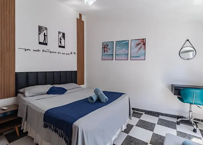 Praia Taperapuan 08 Min A Pe! Piscina! Churrasqueira! Wi-Fi, 2 Suites Ar Condicionado! 1 Estacionamento Gratis! Cozinha Equipada Porto Seguro